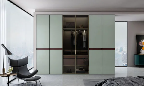 Swing Wardrobe
